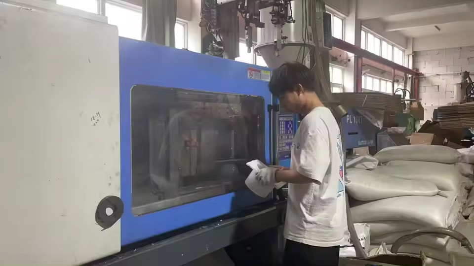 ningbo aoshun electrical ligne de production en usine