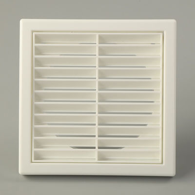 Dispositif de ventilation pour les conduits d'échappement en plastique de plafond